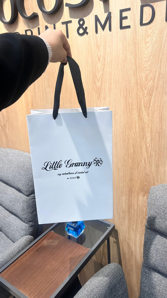 (W)22 x (H)32 x (D)10 cm.jpeg